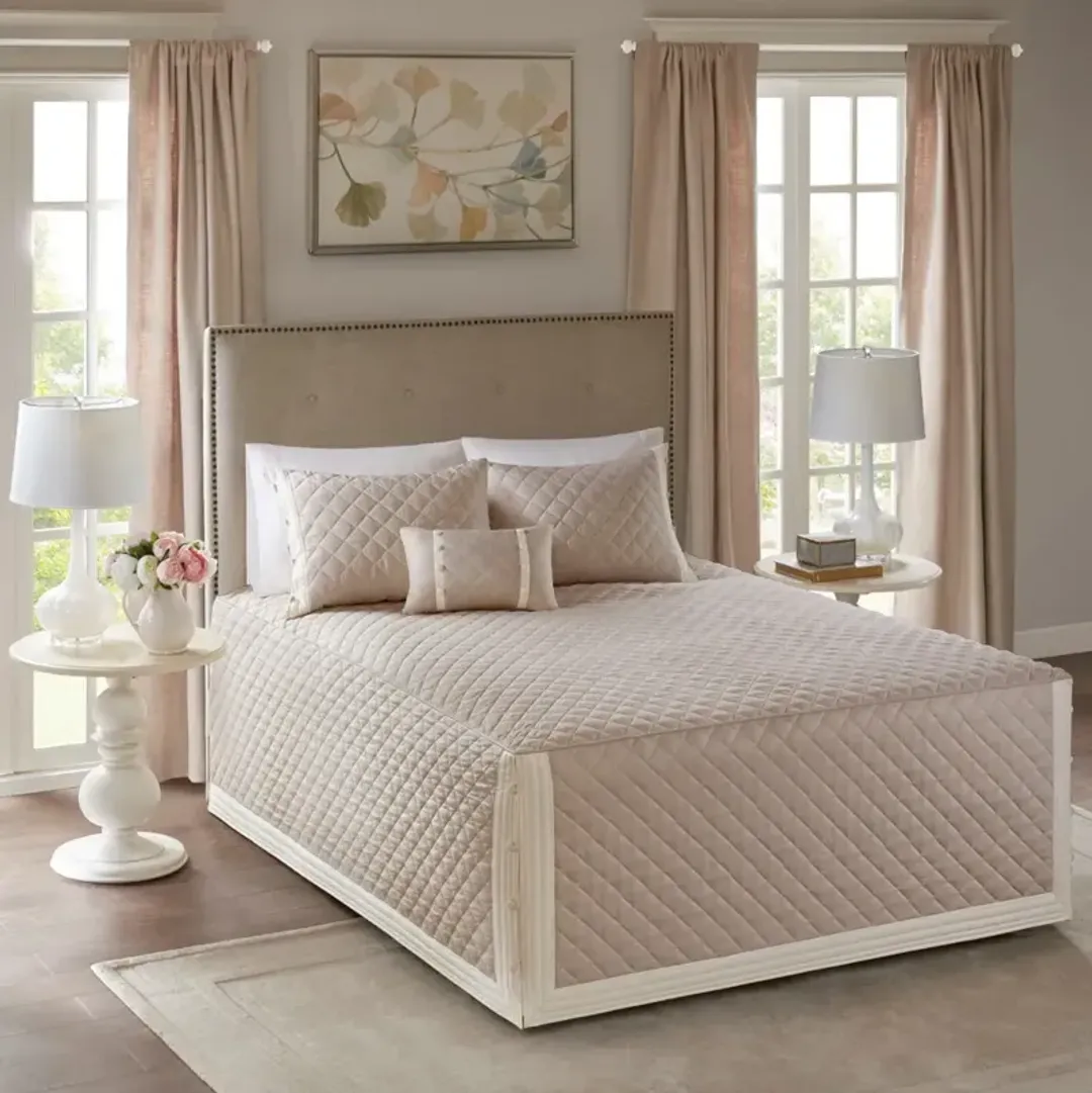 furniture2-339500